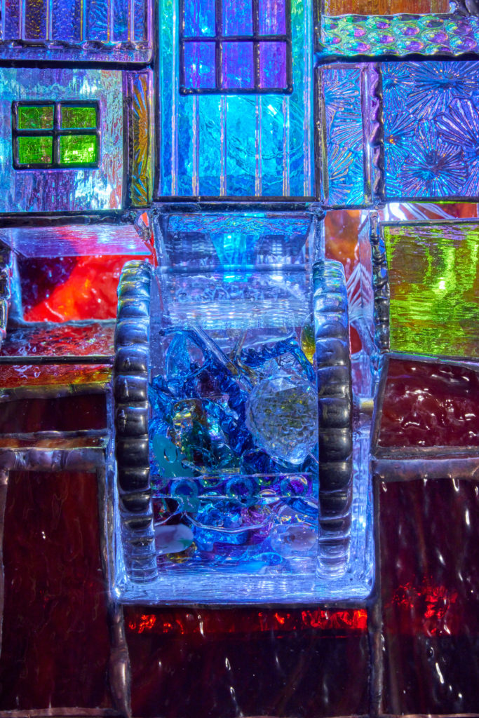 A SMALL TOWN ON THE RED ROCKS